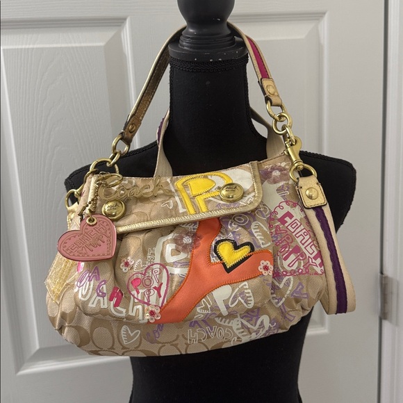 Coach Poppy Graffiti Groovy 15040 handbag 3 tags - Picture 4 of 14